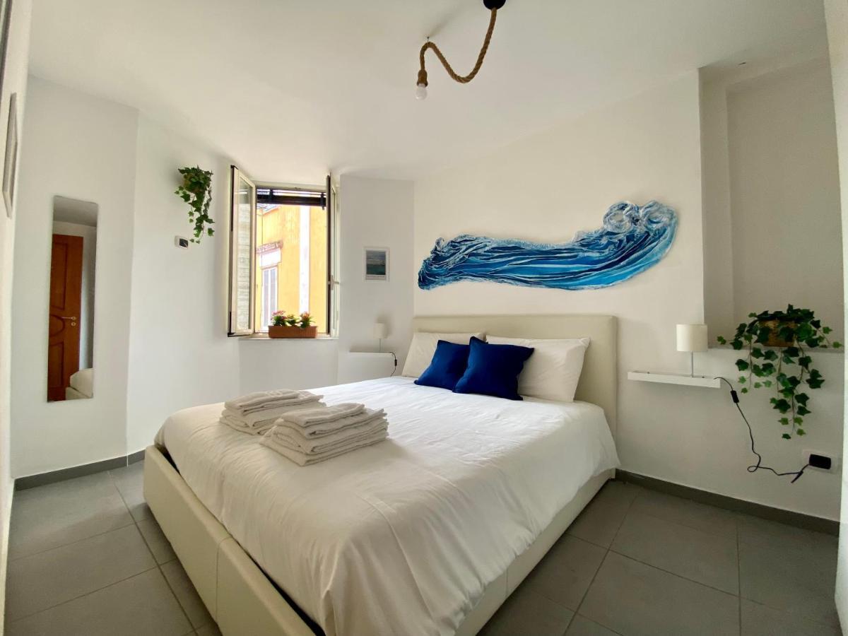 Casa Con Terrazzo In Centro Apartment Napoli Bagian luar foto