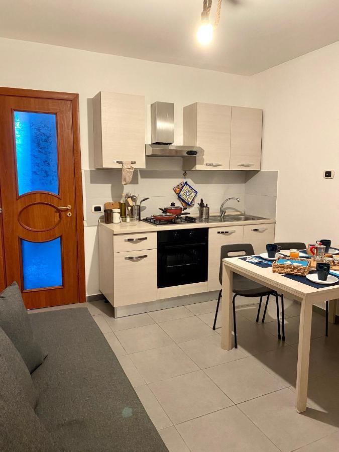 Casa Con Terrazzo In Centro Apartment Napoli Bagian luar foto