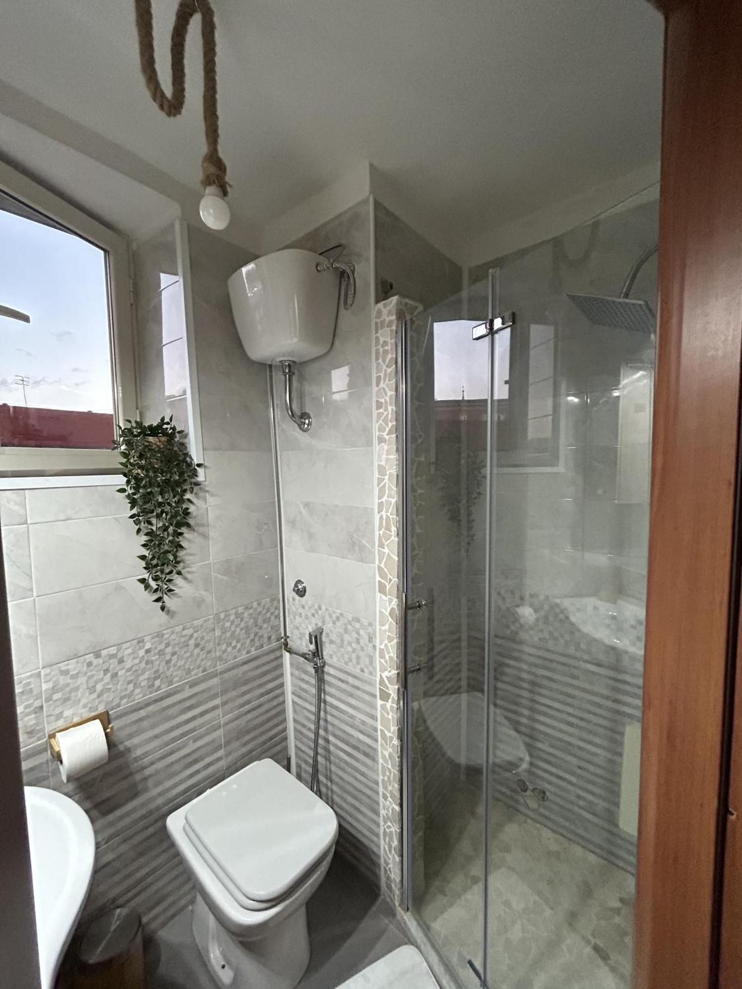 Casa Con Terrazzo In Centro Apartment Napoli Bagian luar foto